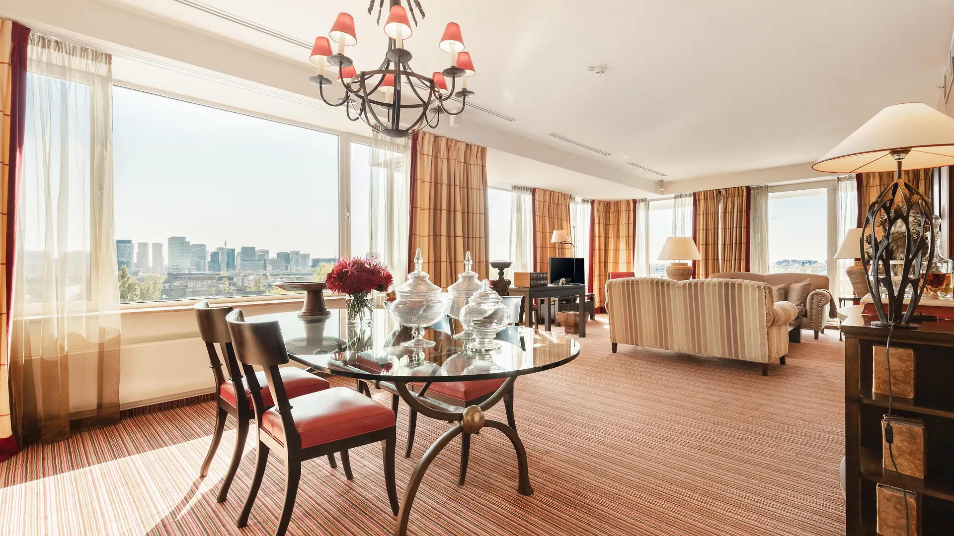 *****  Hotel Hilton Amsterdam Nizozemsko