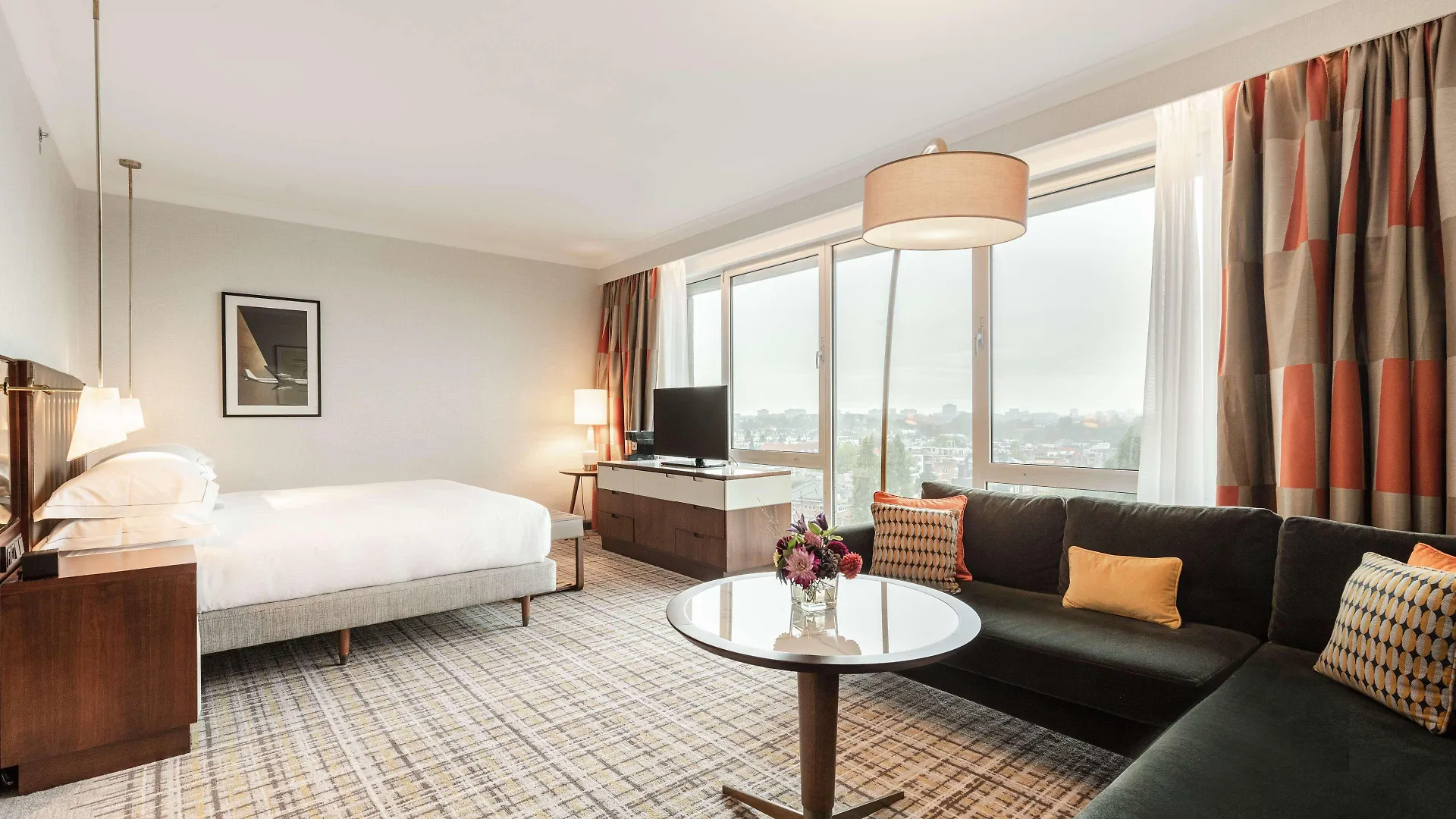 Hotel Hilton Amsterdam 5*,